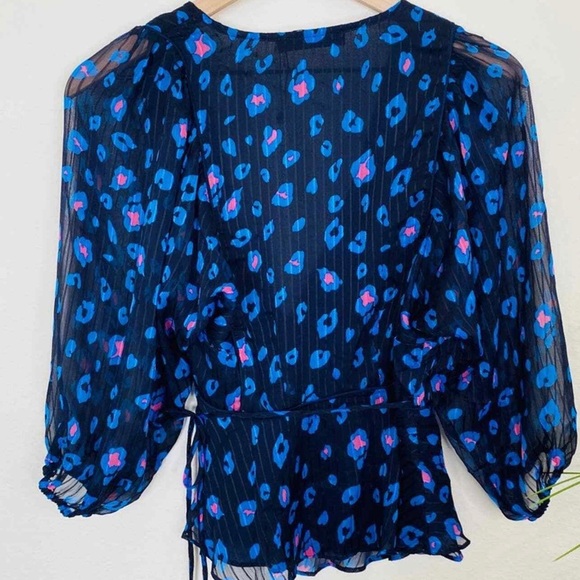 SugarLips blue Cheetah wrap top ,Size S - Picture 2 of 2